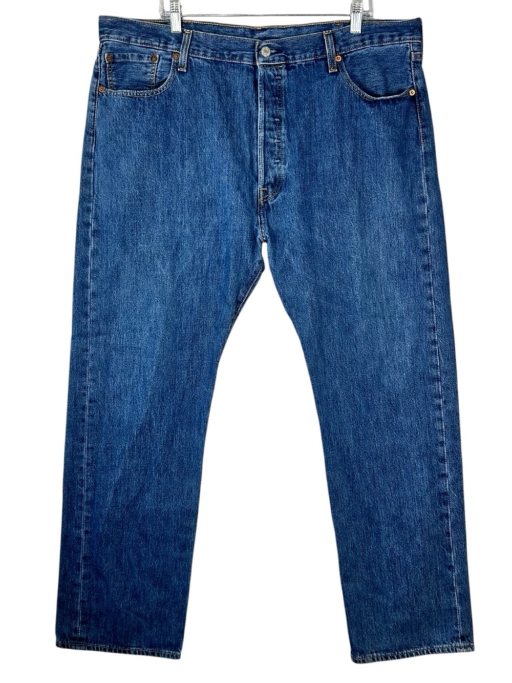 Levi's 501 Men's Button Fly Blue Denim Jeans Red Tab Size 42x32 Medium Blue Wash